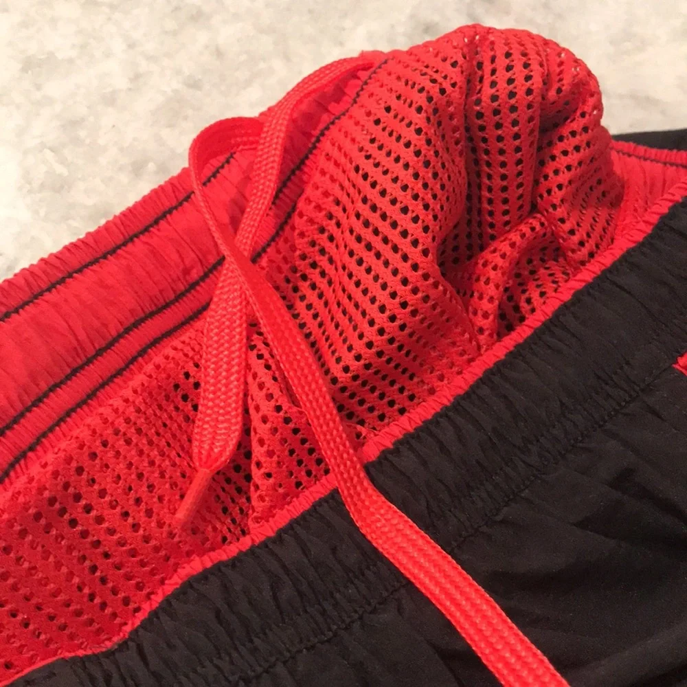 Speedo Swim Trunks Mens Size Large Black with Red Logo Pockets Drawstring Waist - Picture 5 of 10